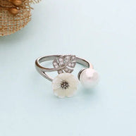 Floral Leaf Ring in 92.5 Silver