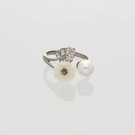 Floral Leaf Ring in 92.5 Silver