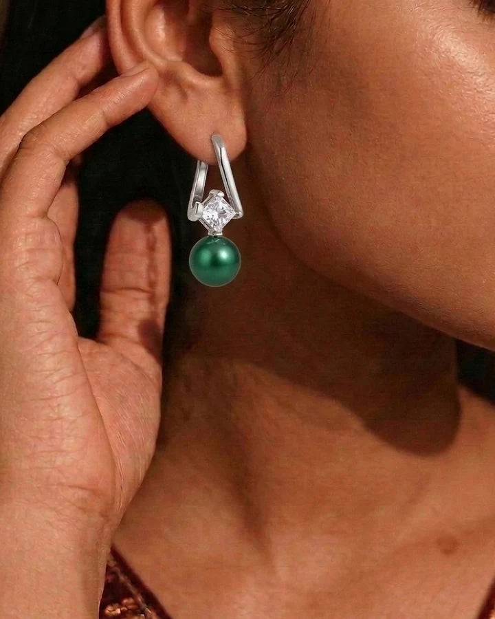 Noira Loops in 92.5 Silver