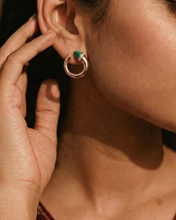 Crescent Studs in 92.5 Silver