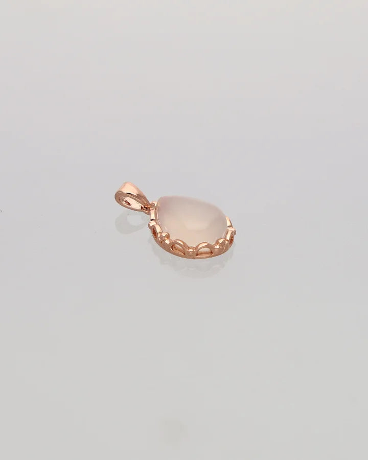 Oval Lace Pendant in 92.5 Silver