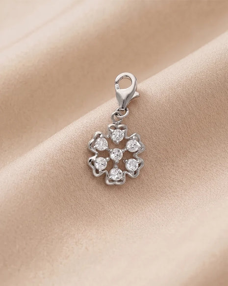 Ivoria Pendant in 92.5 Silver