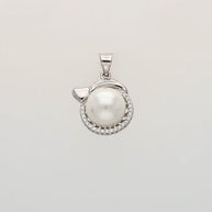 Pearlina Pendant in 92.5 Silver