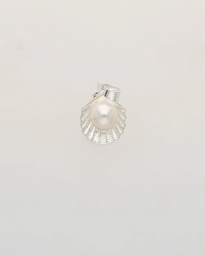 Seashella Pendant in 92.5 Silver