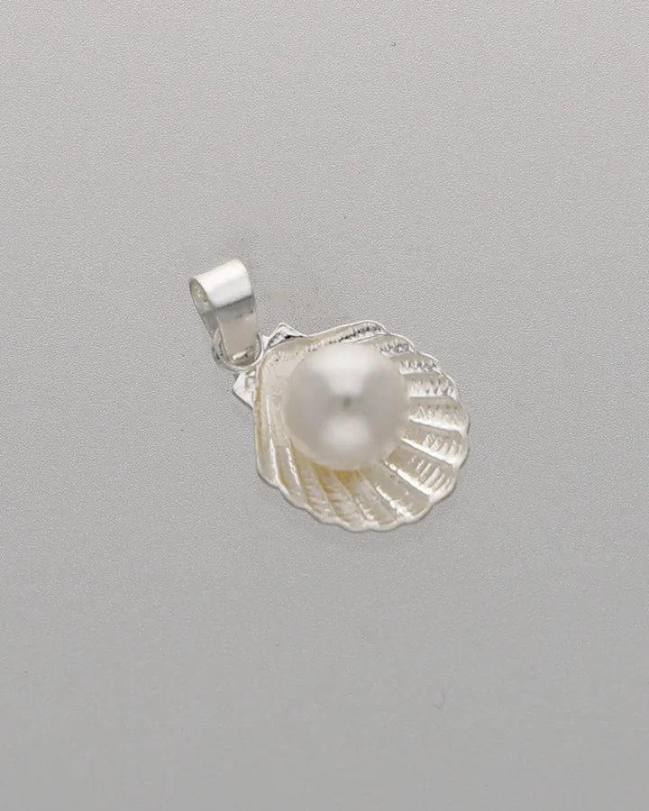 Seashella Pendant in 92.5 Silver