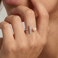 Perle Ring in 92.5 Silver