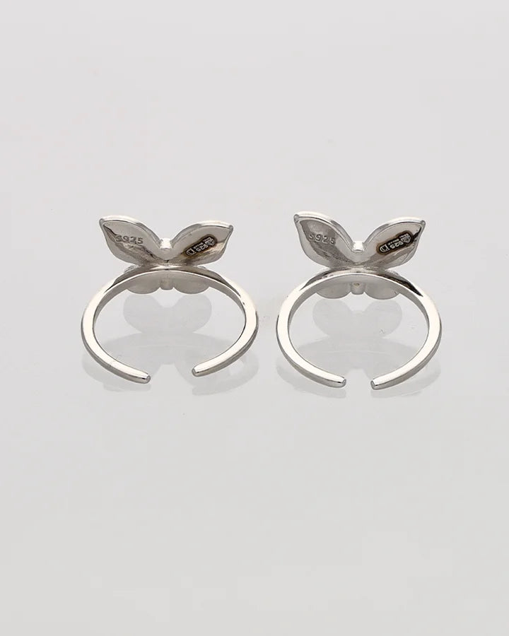 Papilia Toe Rings in 92.5 Silver