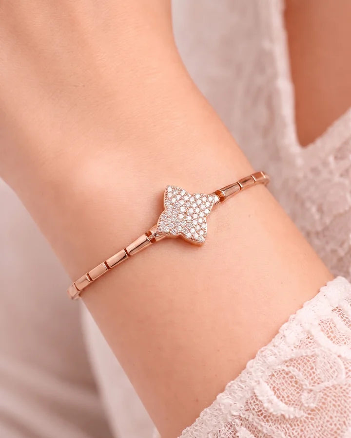Elviora Bracelet in 92.5 Silver