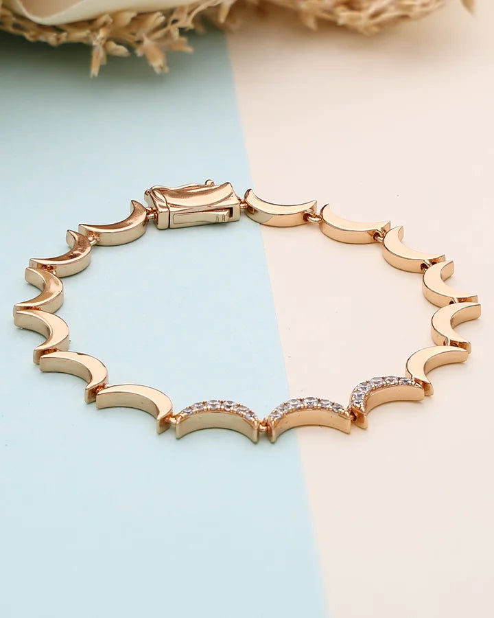 Zerelle Bracelet in 92.5 Silver