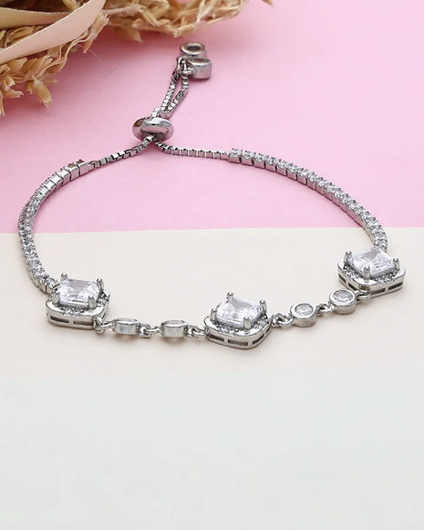 Lunvix Bracelet in 92.5 Silver