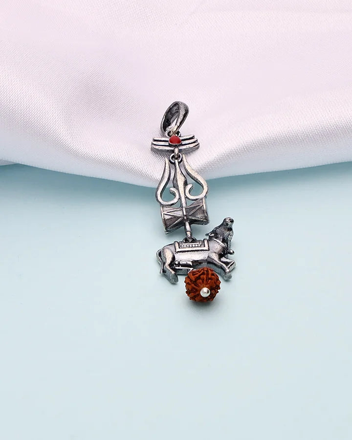 Rudriva Pendant in 92.5 Silver