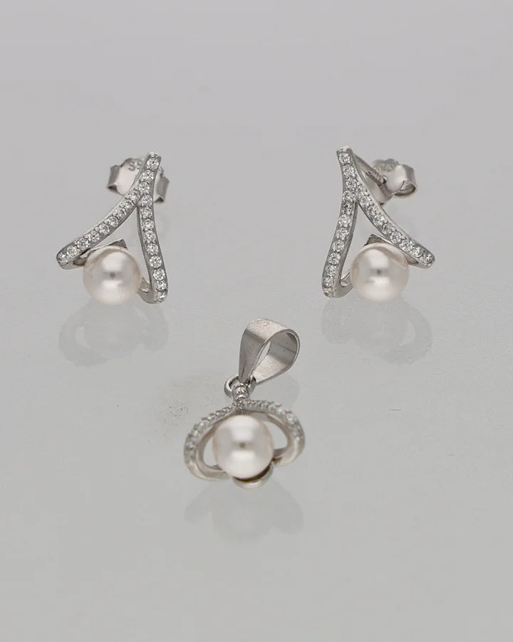 Pearl Crest Set in 92.5 Silver