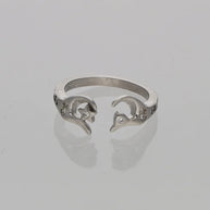 Triara Ring in 92.5 Silver