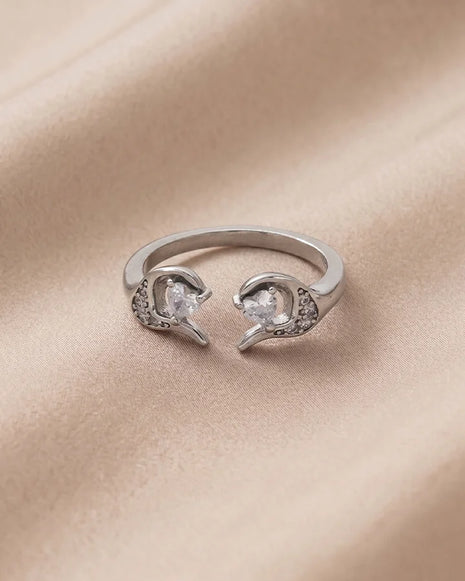 Miora Ring in 92.5 Silver