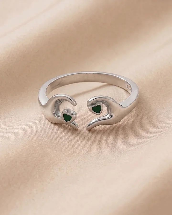 Zyra Ring in 92.5 Silver