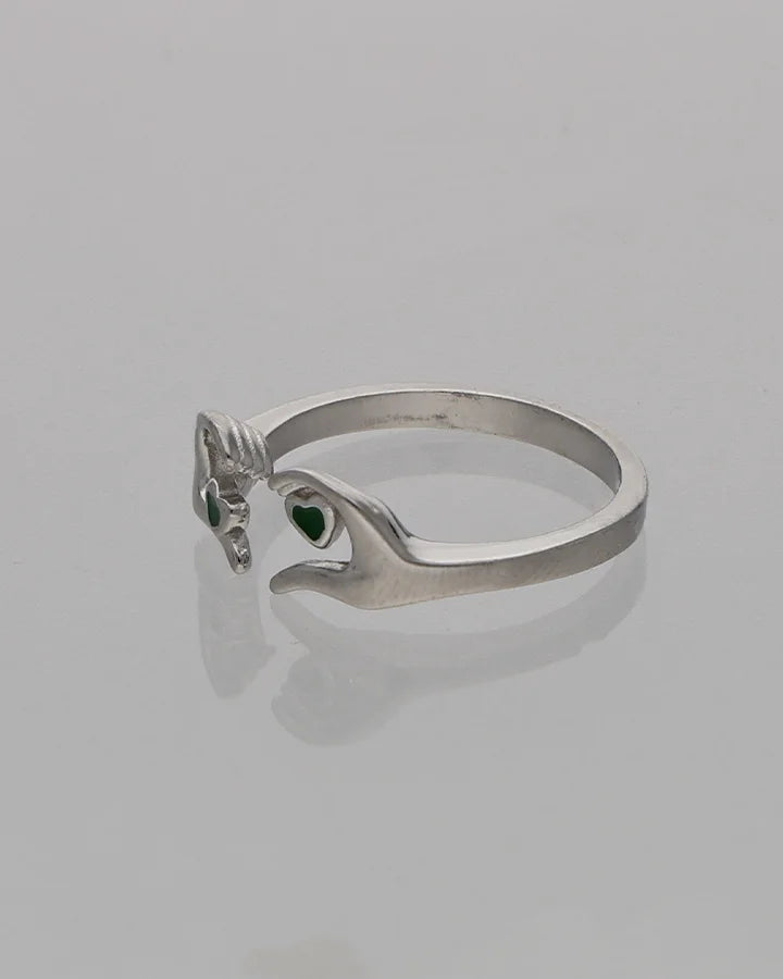Zyra Ring in 92.5 Silver