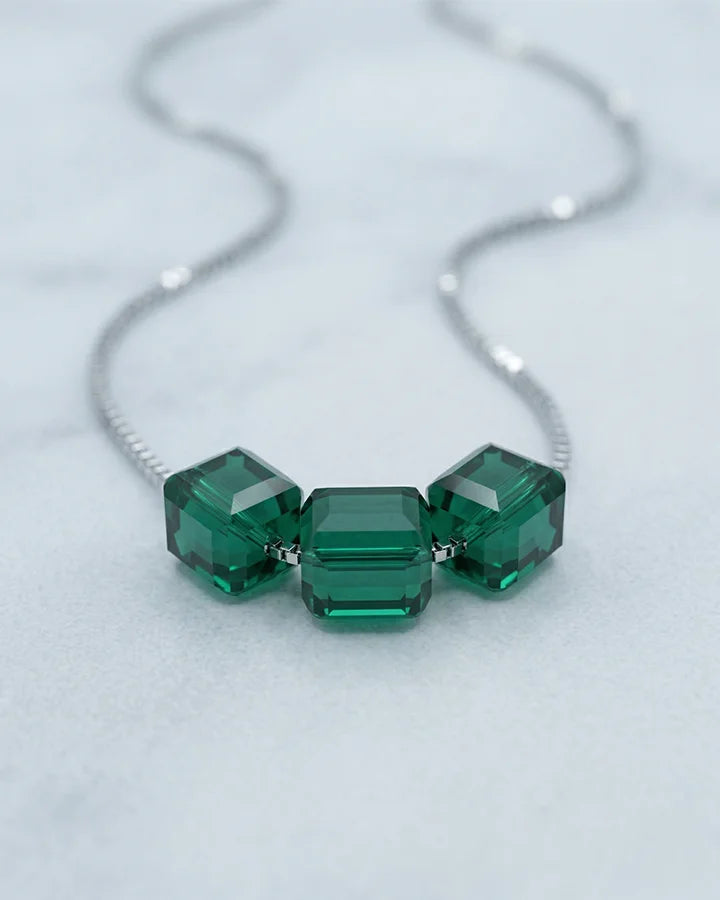 Green Crystal chain  in 92.5 Silver