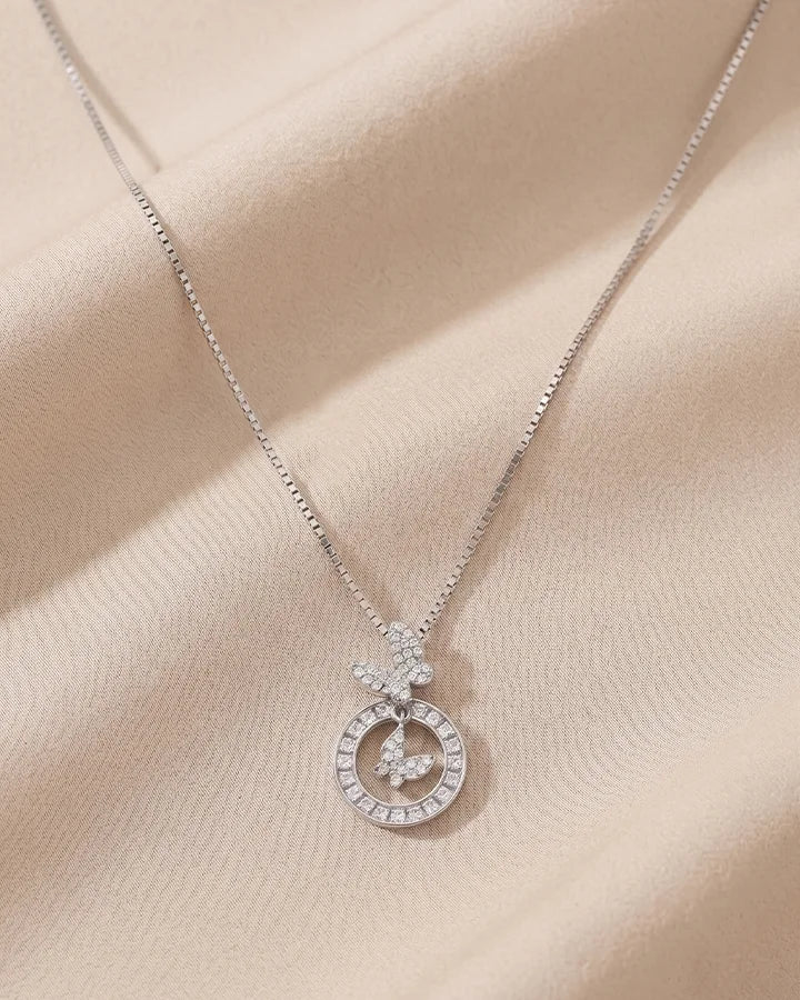 Mariposa Chain  in 92.5 Silver