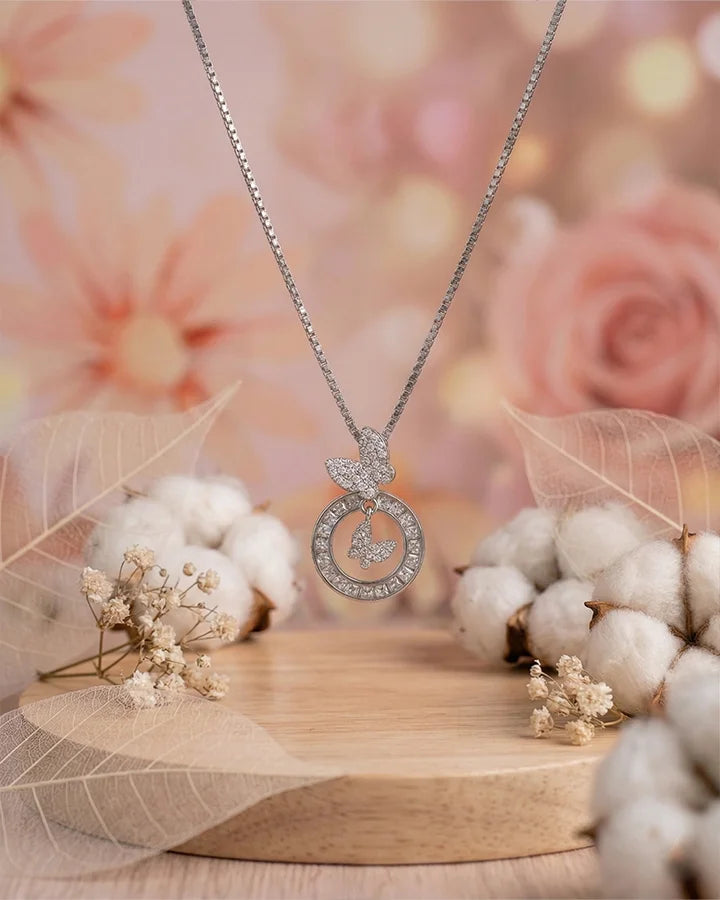 Mariposa Chain  in 92.5 Silver