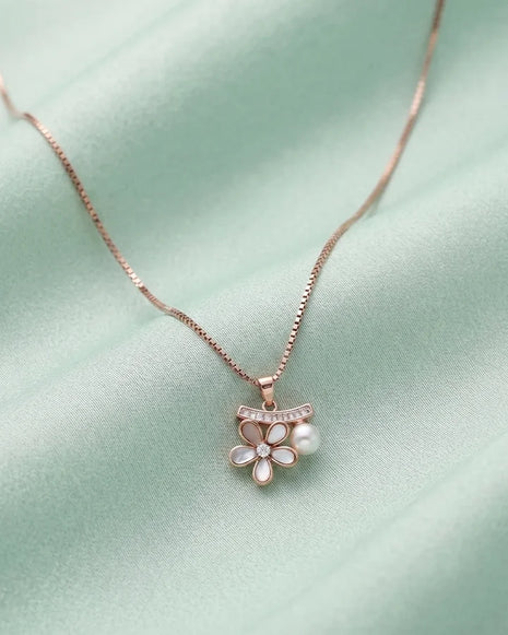 Flora Pearl Chain  in 92.5 Silver