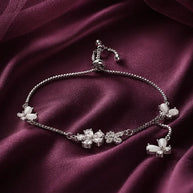 Vaelis Bracelet in 92.5 Silver