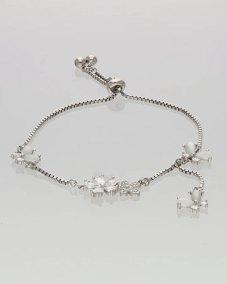 Vaelis Bracelet in 92.5 Silver