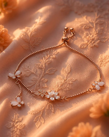 Patanga Bracelet in 92.5 Silver