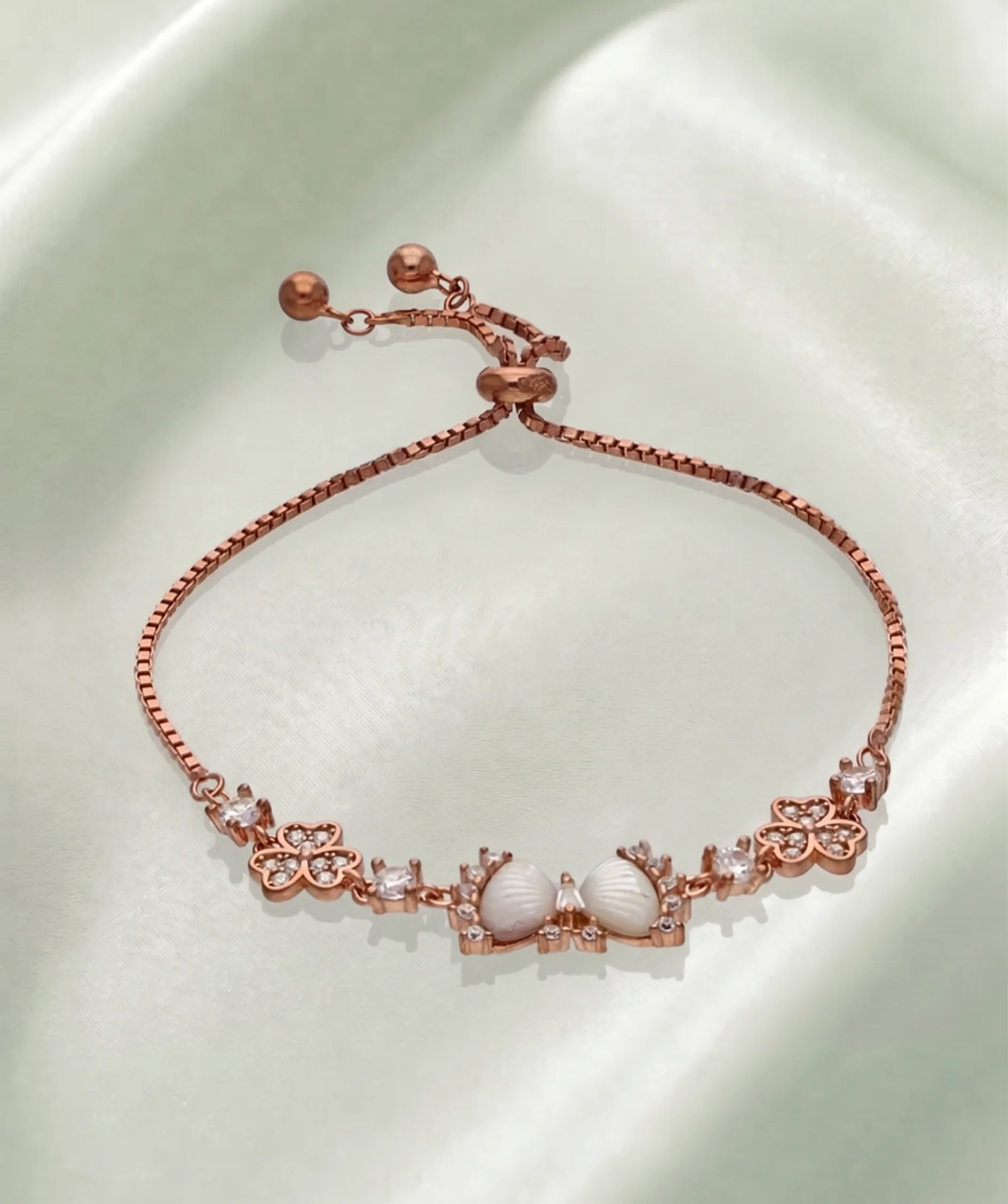 Myza Link Bracelet in 92.5 Silver