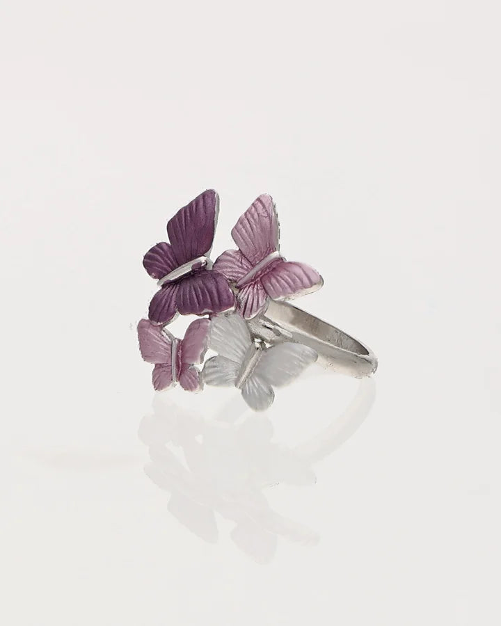 Flutter Motif Ring in 92.5 Silver
