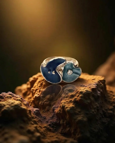 Stellar Glow ring in 92.5 Silver