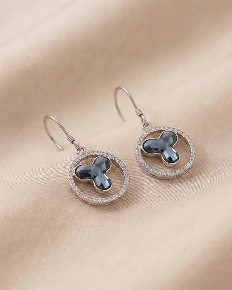 Dangle Earrings in 92.5 Silver