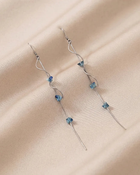 Stellar Swing Earrings in 92.5 Silver