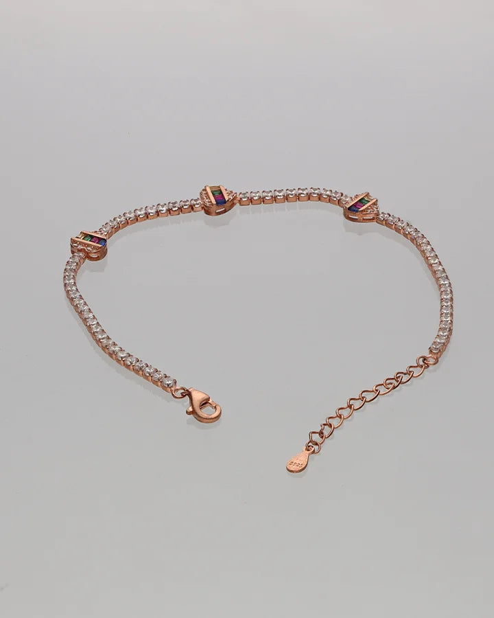 Love Knot Bracelet in 92.5 Silver