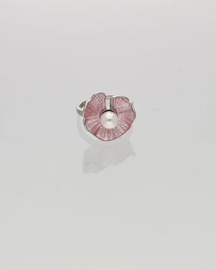 Luna Pearl Ring in 92.5 Silver