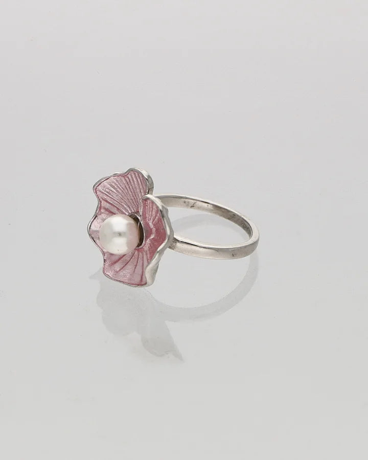 Luna Pearl Ring in 92.5 Silver