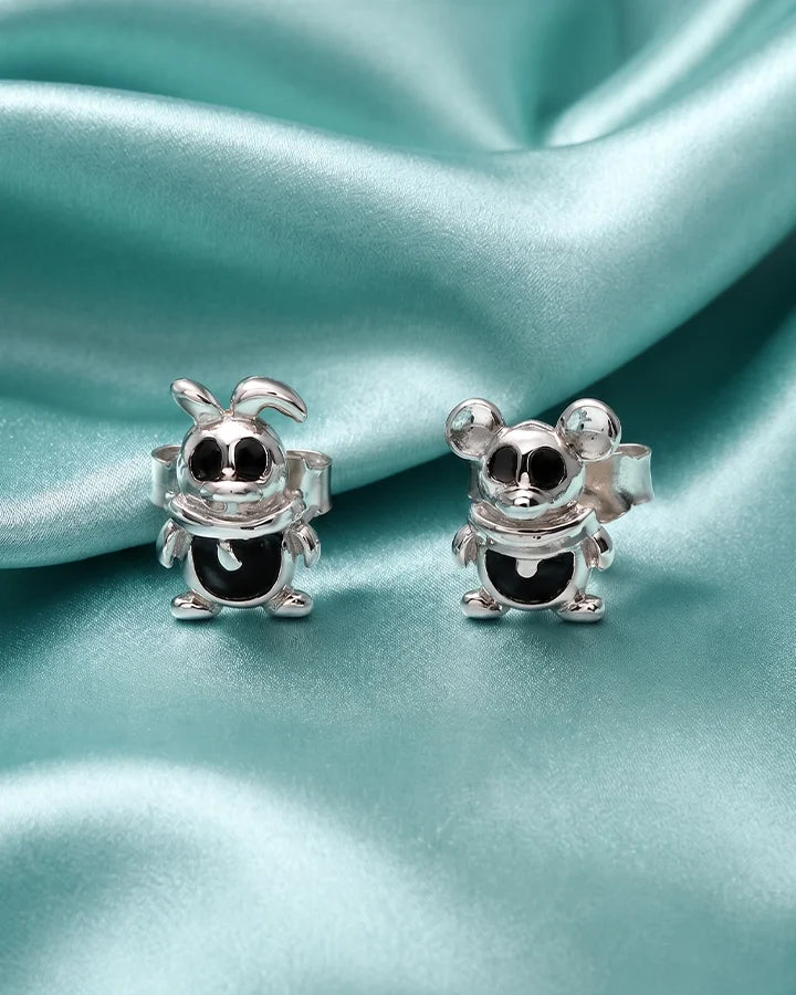 Kaali Khargosh Studs 92.5 Silver