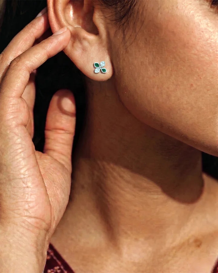 Panna Pushp Studs 92.5 Silver