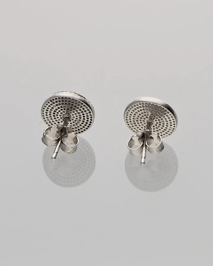Kaali Pushp Studs 92.5 Silver