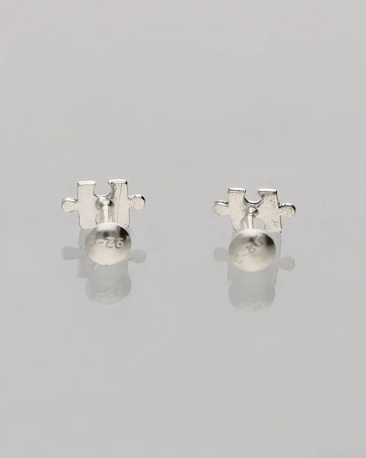 Paheli Silver Studs 92.5 Silver