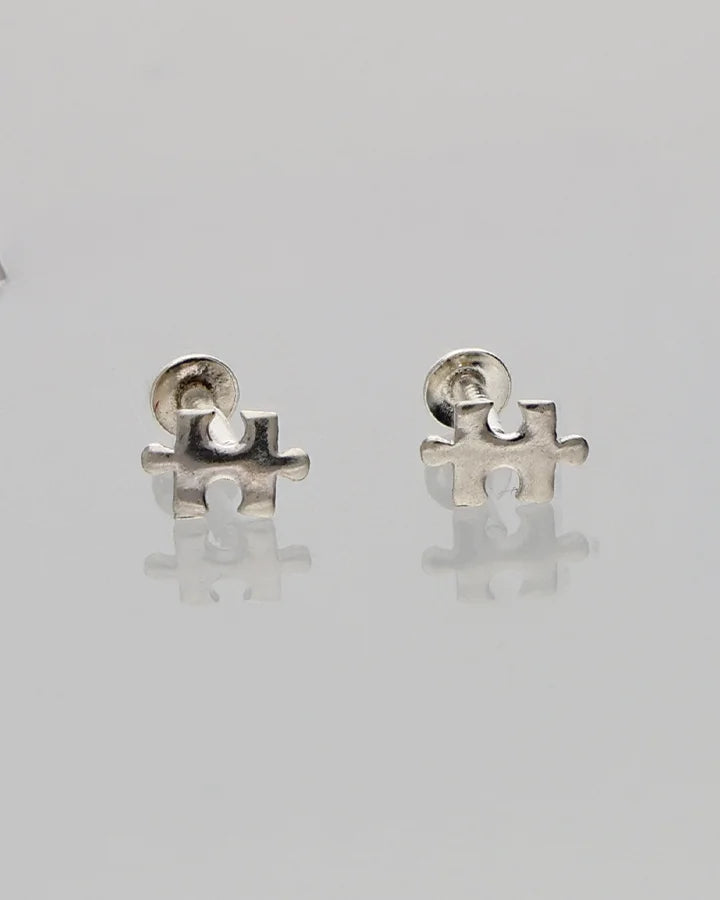 Paheli Silver Studs 92.5 Silver