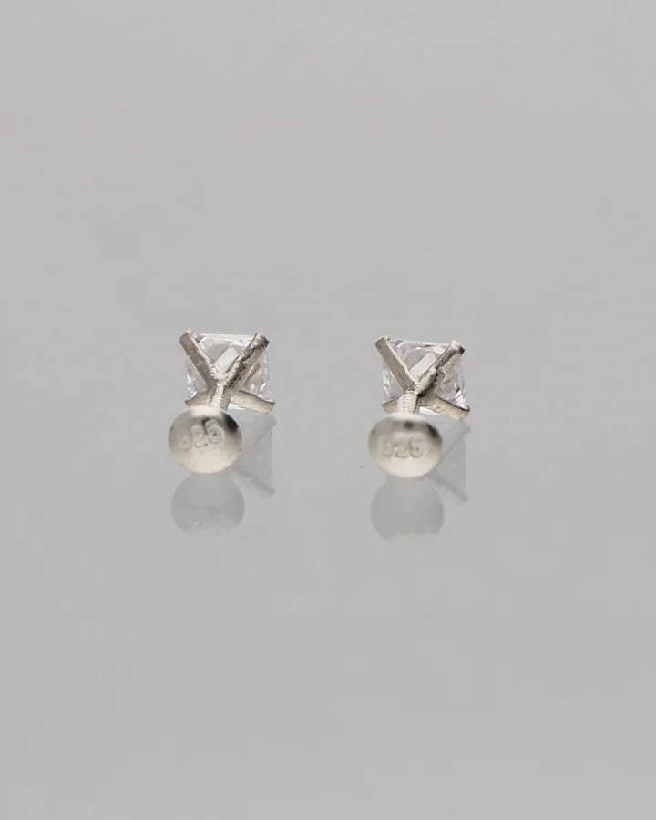Noor Chauk Studs 92.5 Silver