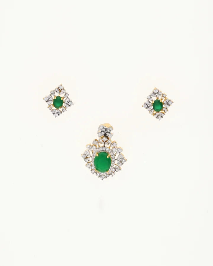 Emerald Aura Pendant Set in 92.5 Silver