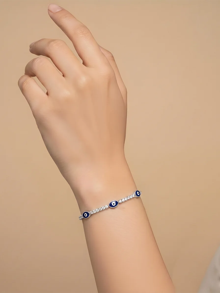 Classic Evil Eye Bracelet in 92.5 Silver