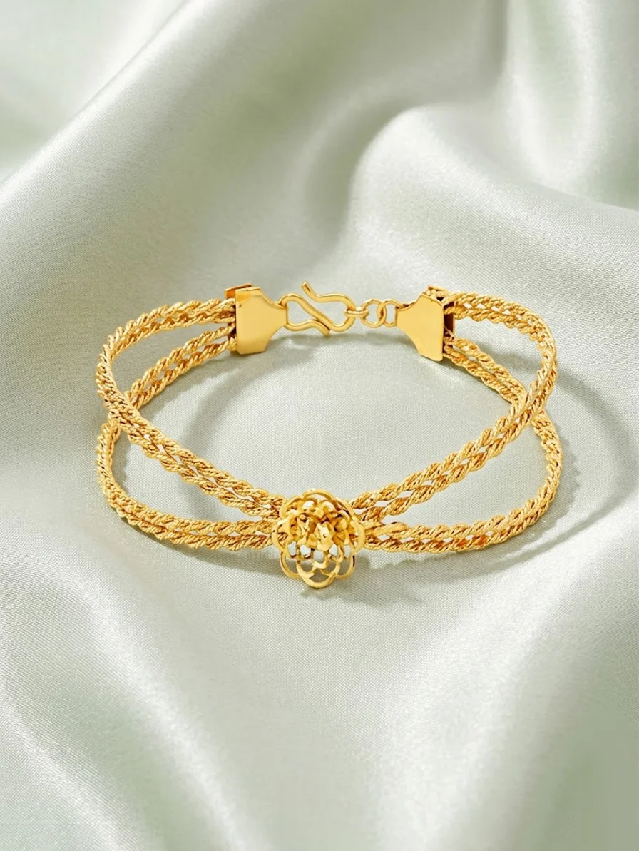 Floral Mesh Bracelet in 92.5 Silver