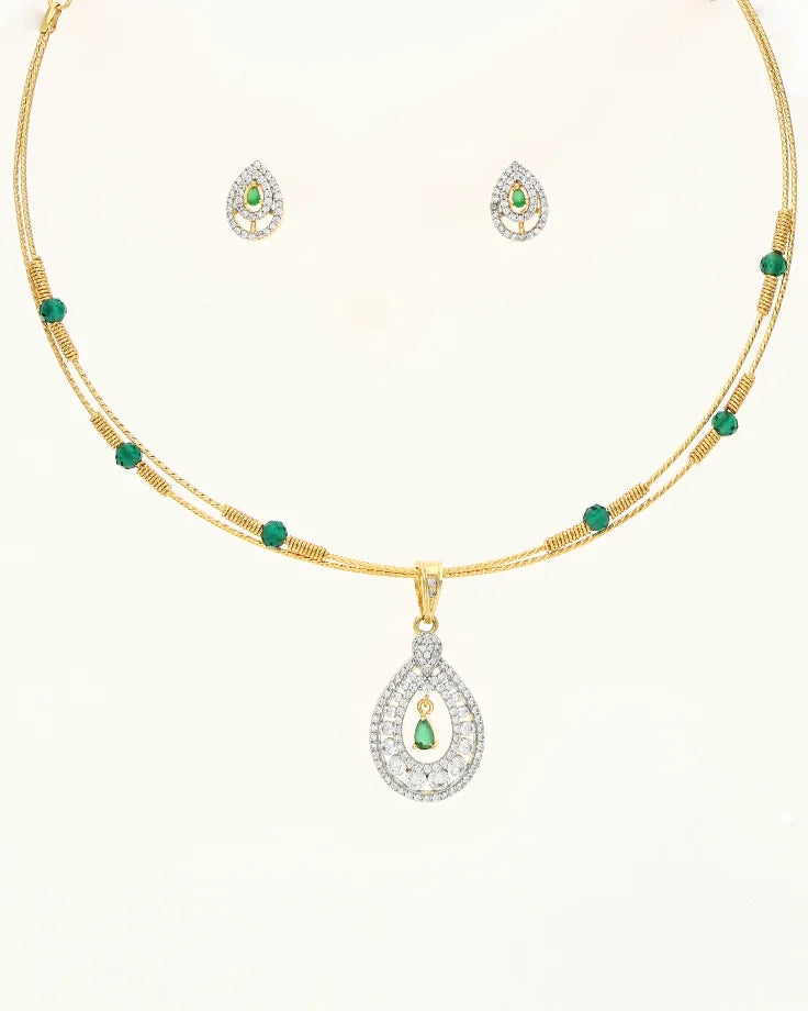 Emerald Royale Set in 92.5 Silver