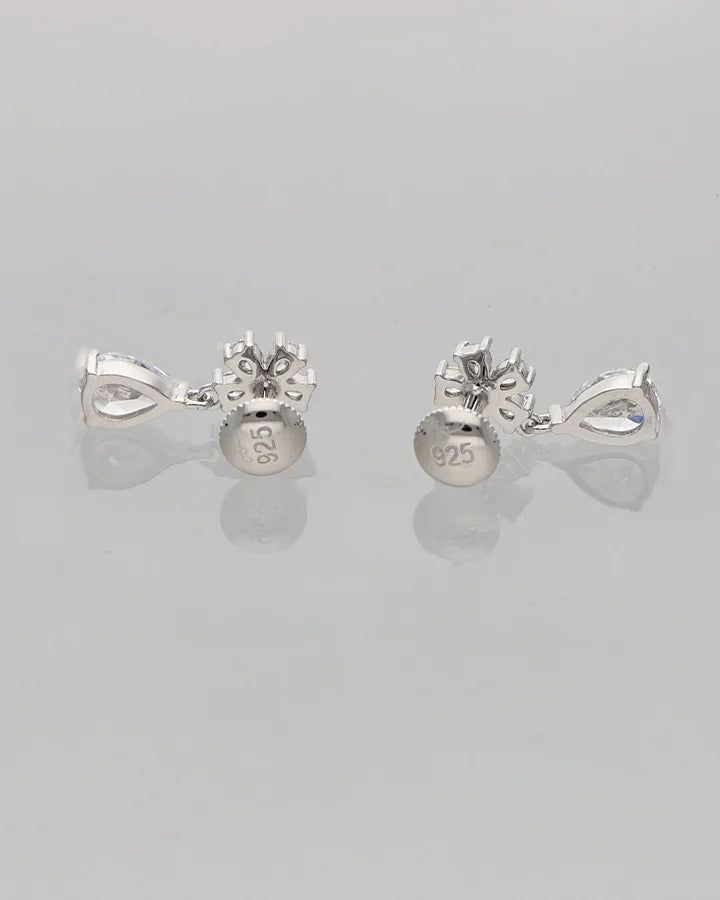 Dangle Earrings in 92.5 Silver