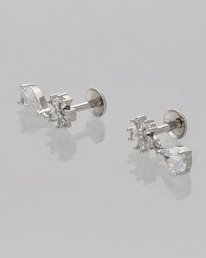 Dangle Earrings in 92.5 Silver