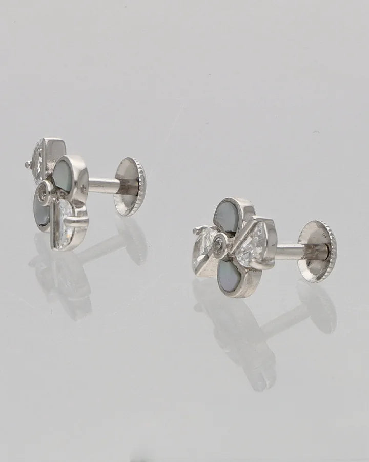 Pearl Mist Earrings in 92.5 Silver