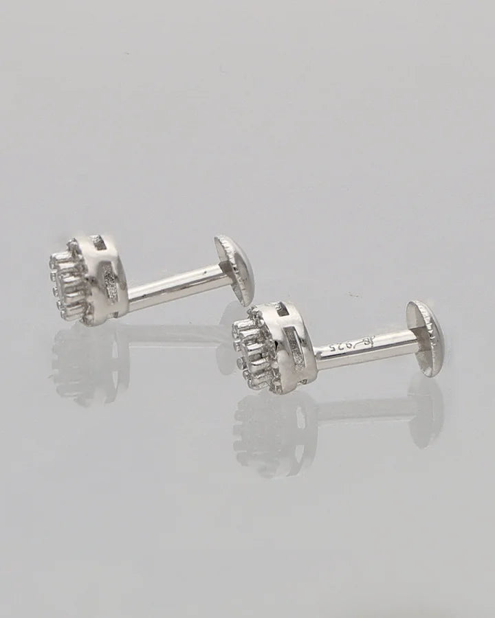 Classic Solitaire Earrings in 92.5 Silver