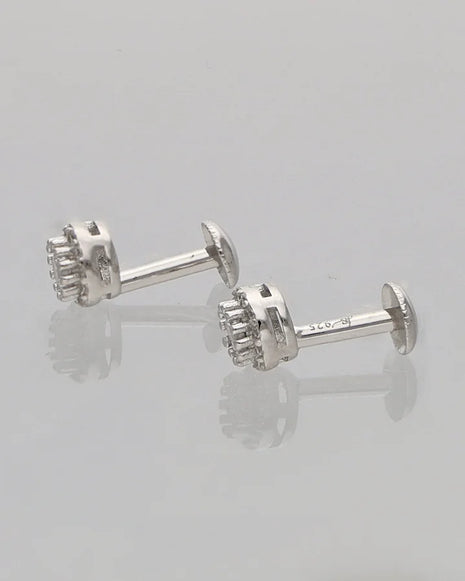 Classic Solitaire Earrings in 92.5 Silver